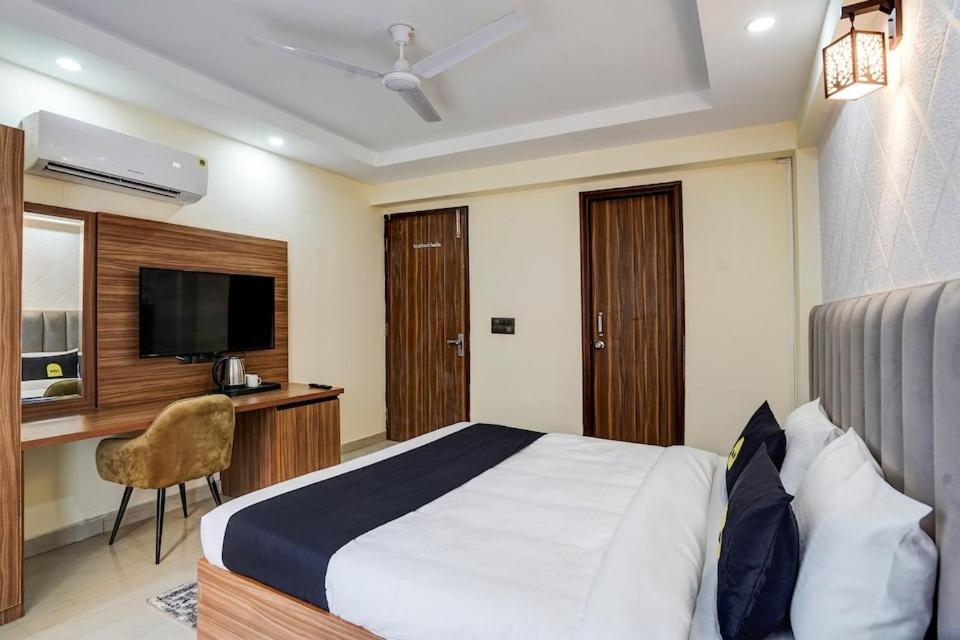 구르가온 Dm 45 Near Huda City Centre B&B 외부 사진